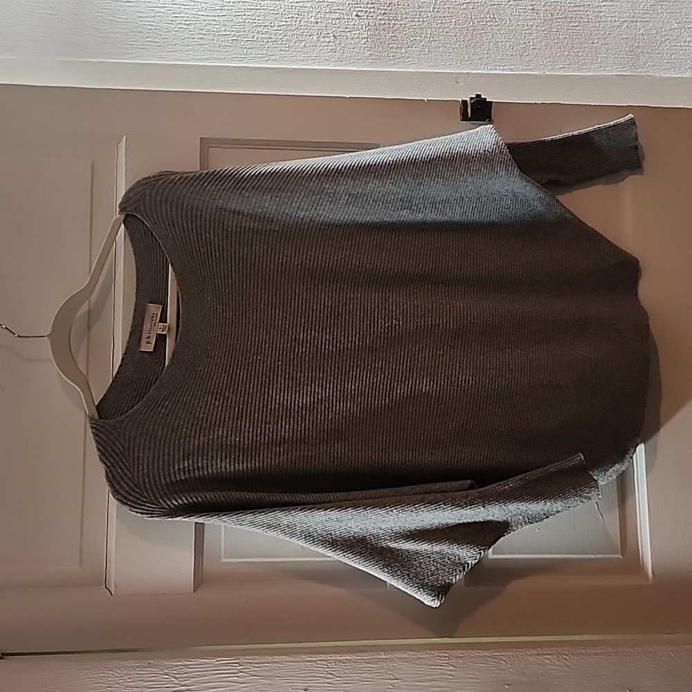 Batwing soft lightweight sweater